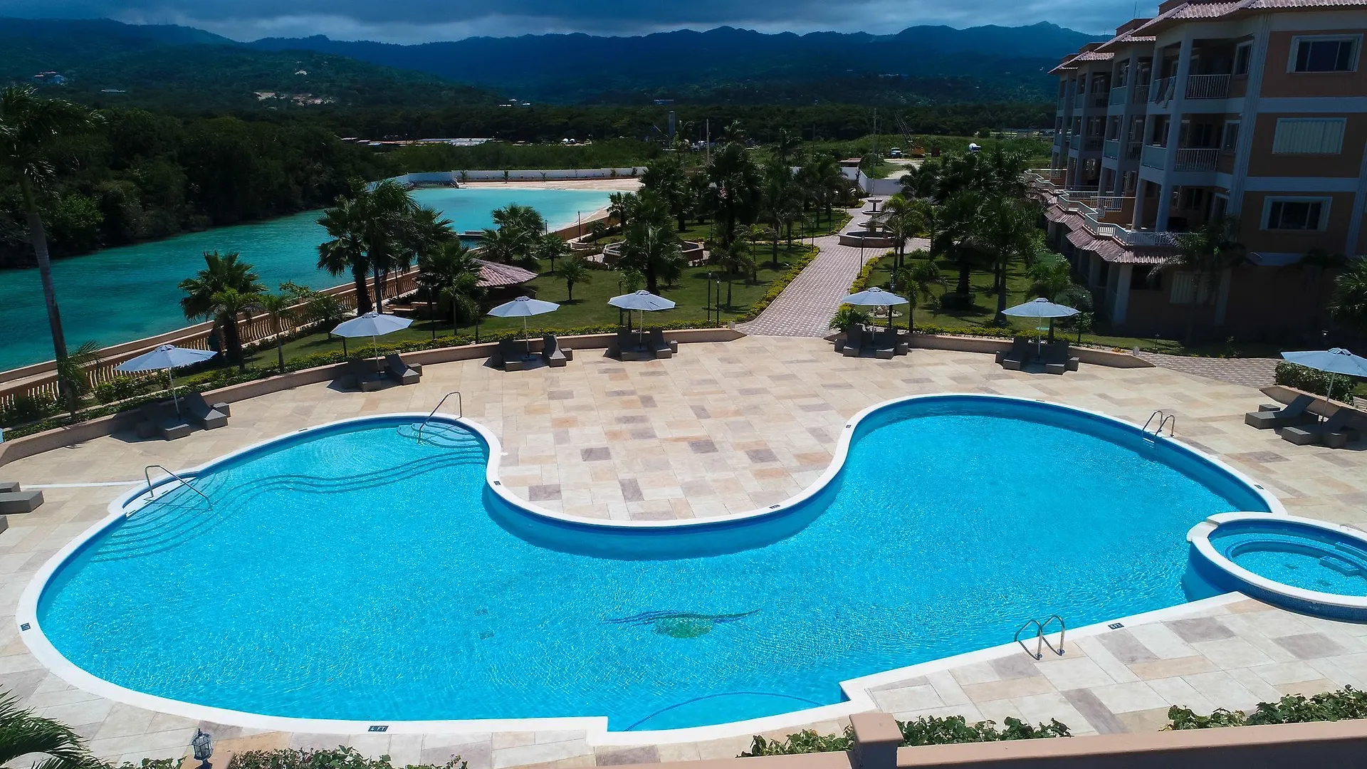 The Marina Village 2 & 3 Bedroom Condo'S Saint Annʼs Bay Hotell